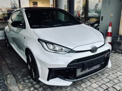 Toyota Yaris GR Dynamic 280 KM + Pakiet VIP